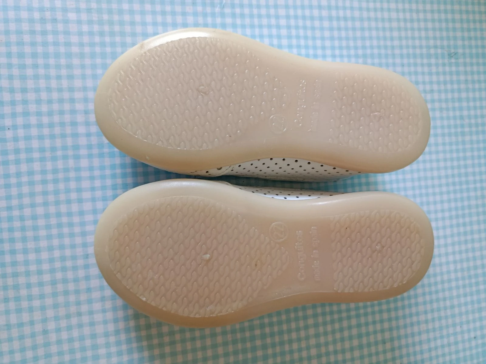 White girls' shoes – photo 3